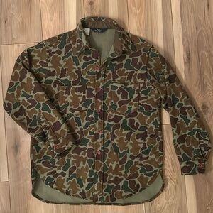 Vintage 80s Woolrich Long Sleeve Button Down Green Frogskin Duck Camo Wool Shirt